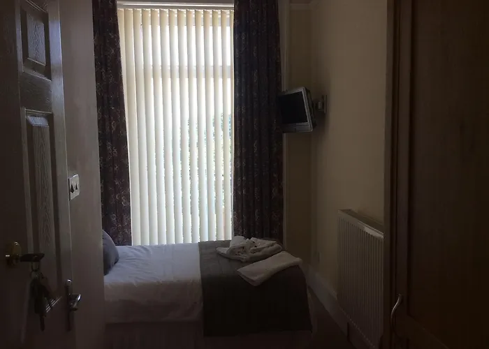 Coombe Court Hotel